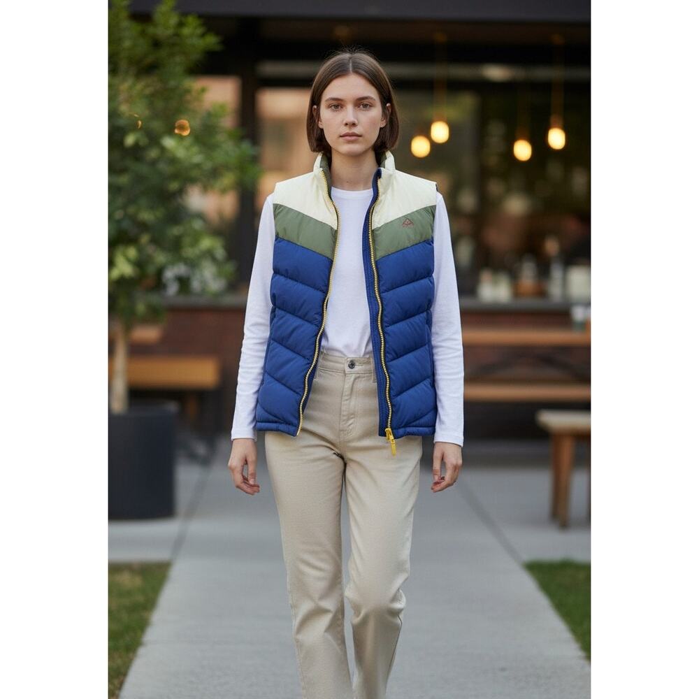 Weatherproof Original Quilted Vest Teen Girls Large Blue Green White NWT